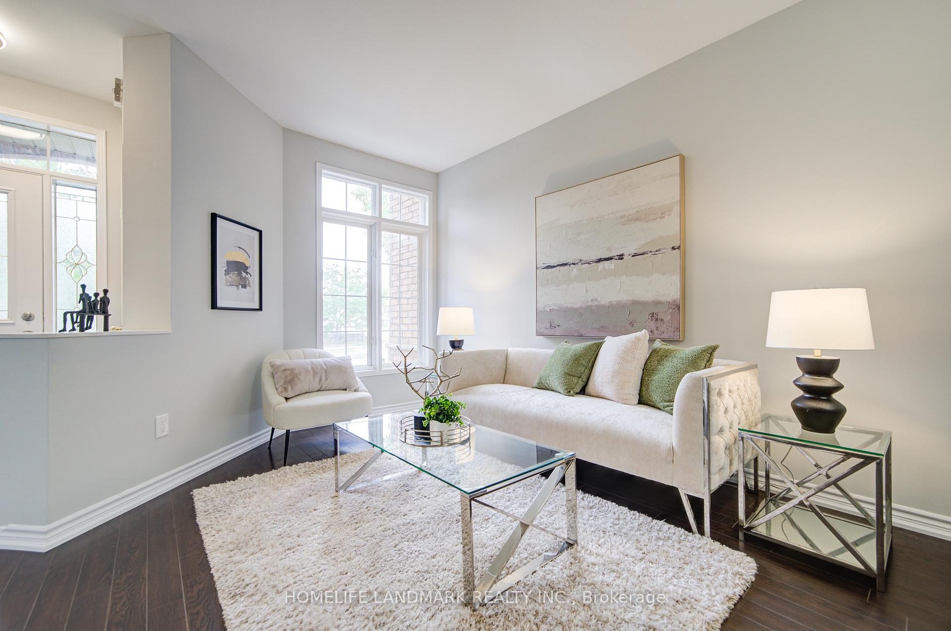 Photo 4 of 27 Bur Oak Avenue, Markham, Berczy — HOMEH