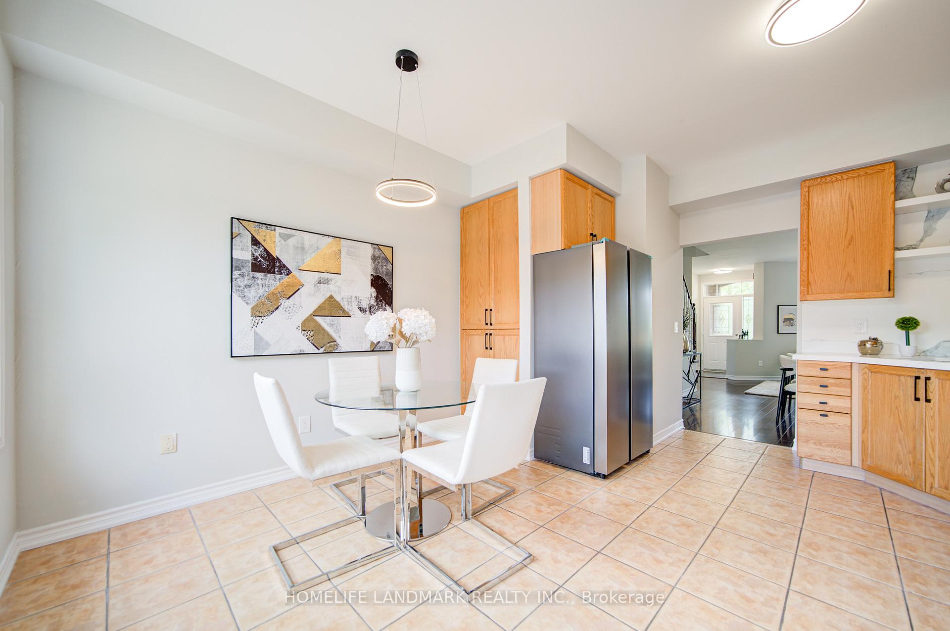 Photo 21 of 27 Bur Oak Avenue, Markham, Berczy — HOMEH