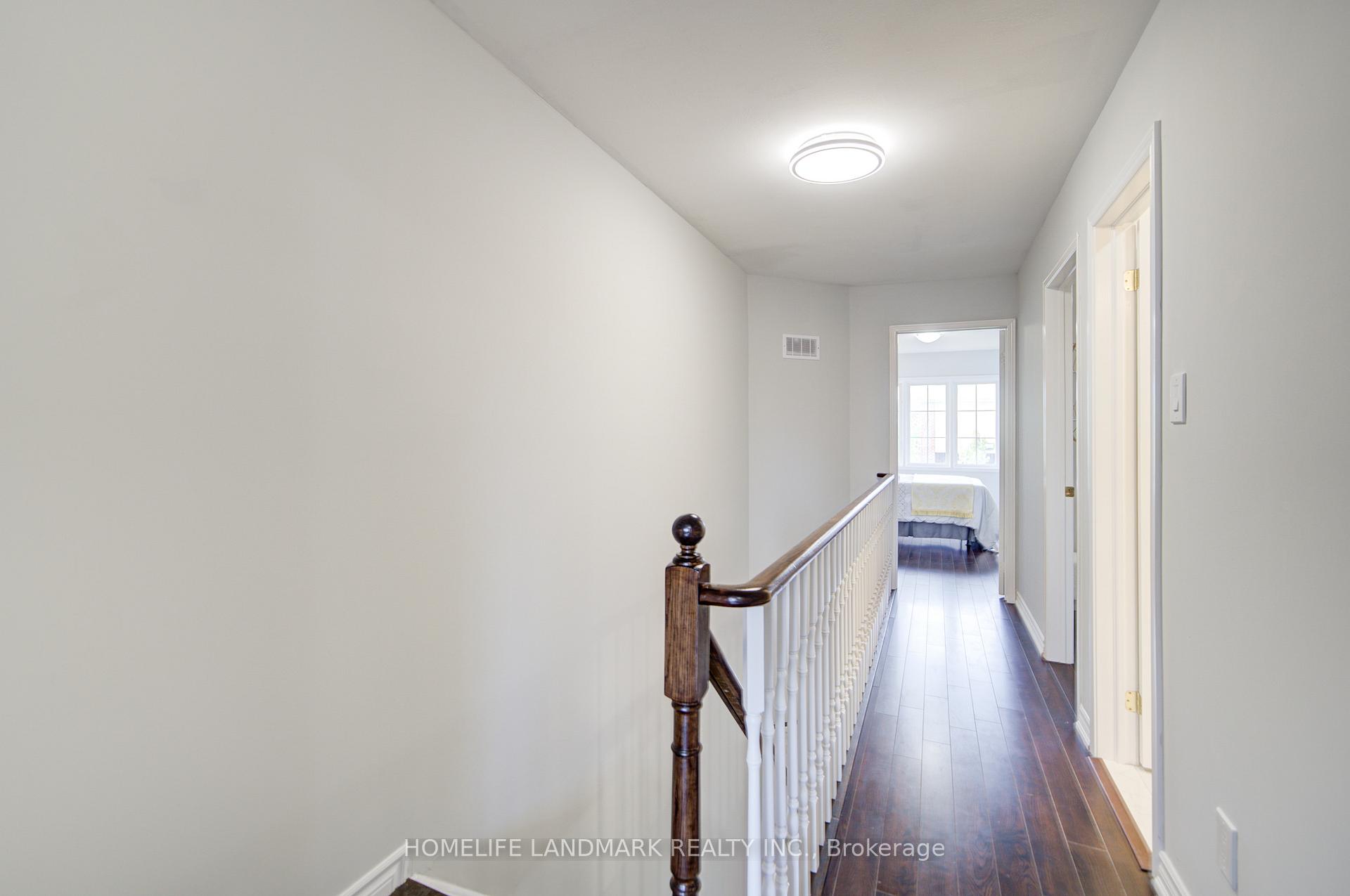 Photo 25 of 27 Bur Oak Avenue, Markham, Berczy — HOMEH