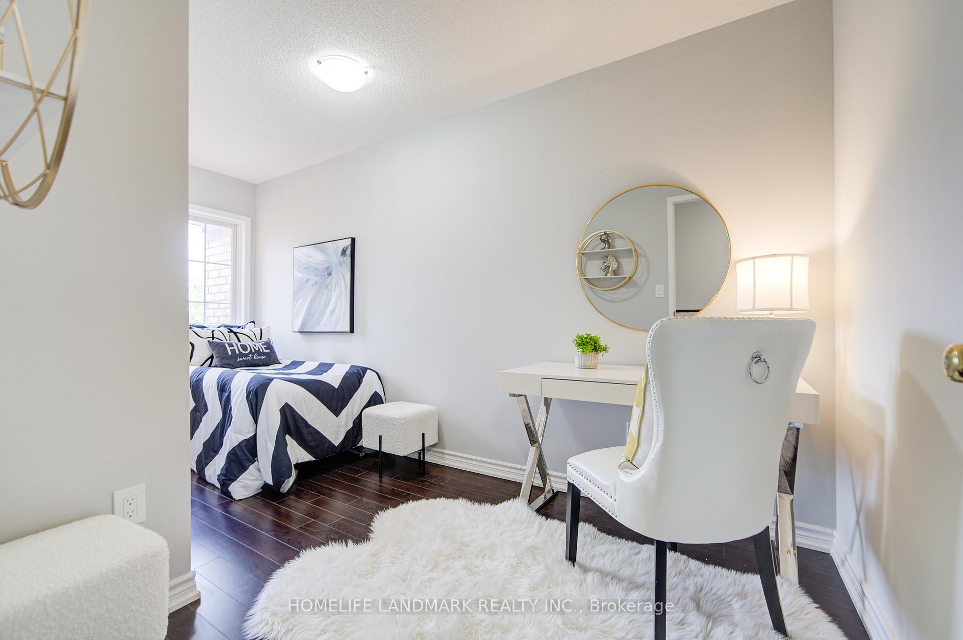 Photo 33 of 27 Bur Oak Avenue, Markham, Berczy — HOMEH
