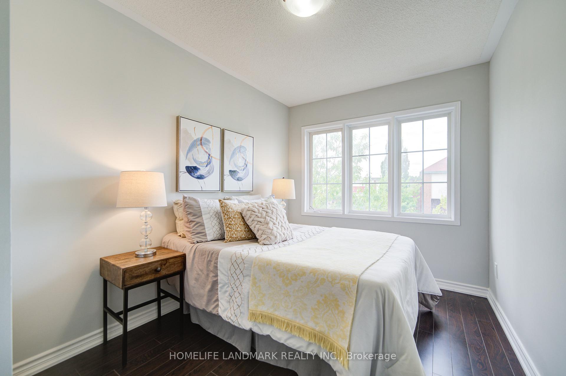 Photo 38 of 27 Bur Oak Avenue, Markham, Berczy — HOMEH
