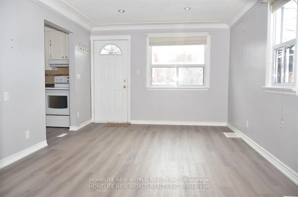 Photo 2 of 295 Fennell Avenue E, Hamilton, Inch Park — HOMEH