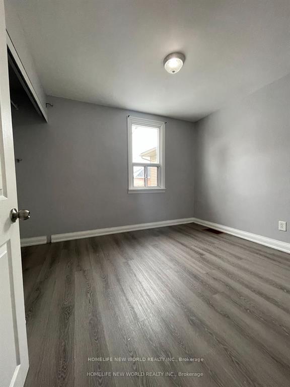 Photo 5 of 295 Fennell Avenue E, Hamilton, Inch Park — HOMEH
