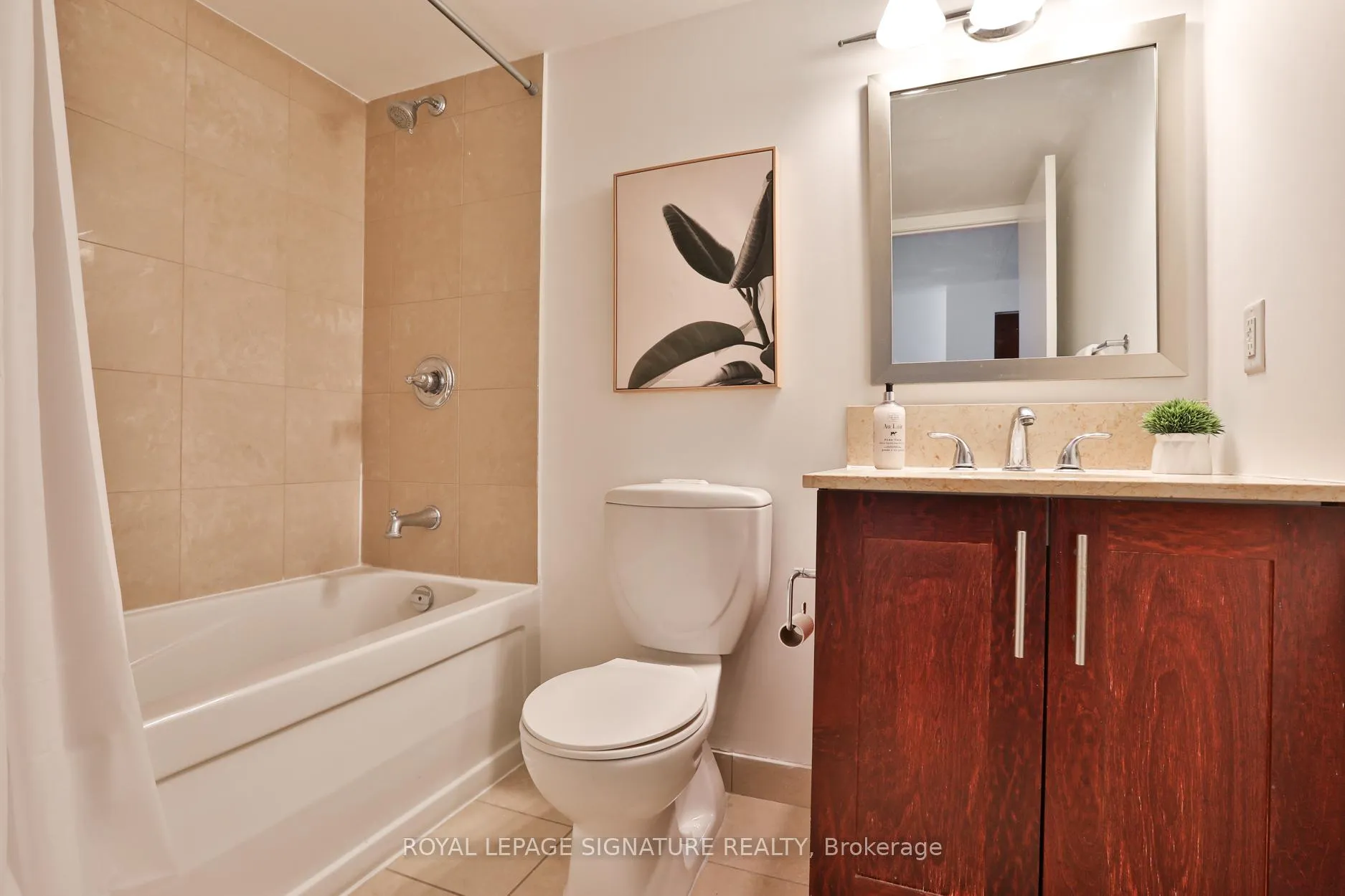 Photo 20 of Unit 2701, 2181 Yonge Street, Toronto, Mount Pleasant West — HOMEH