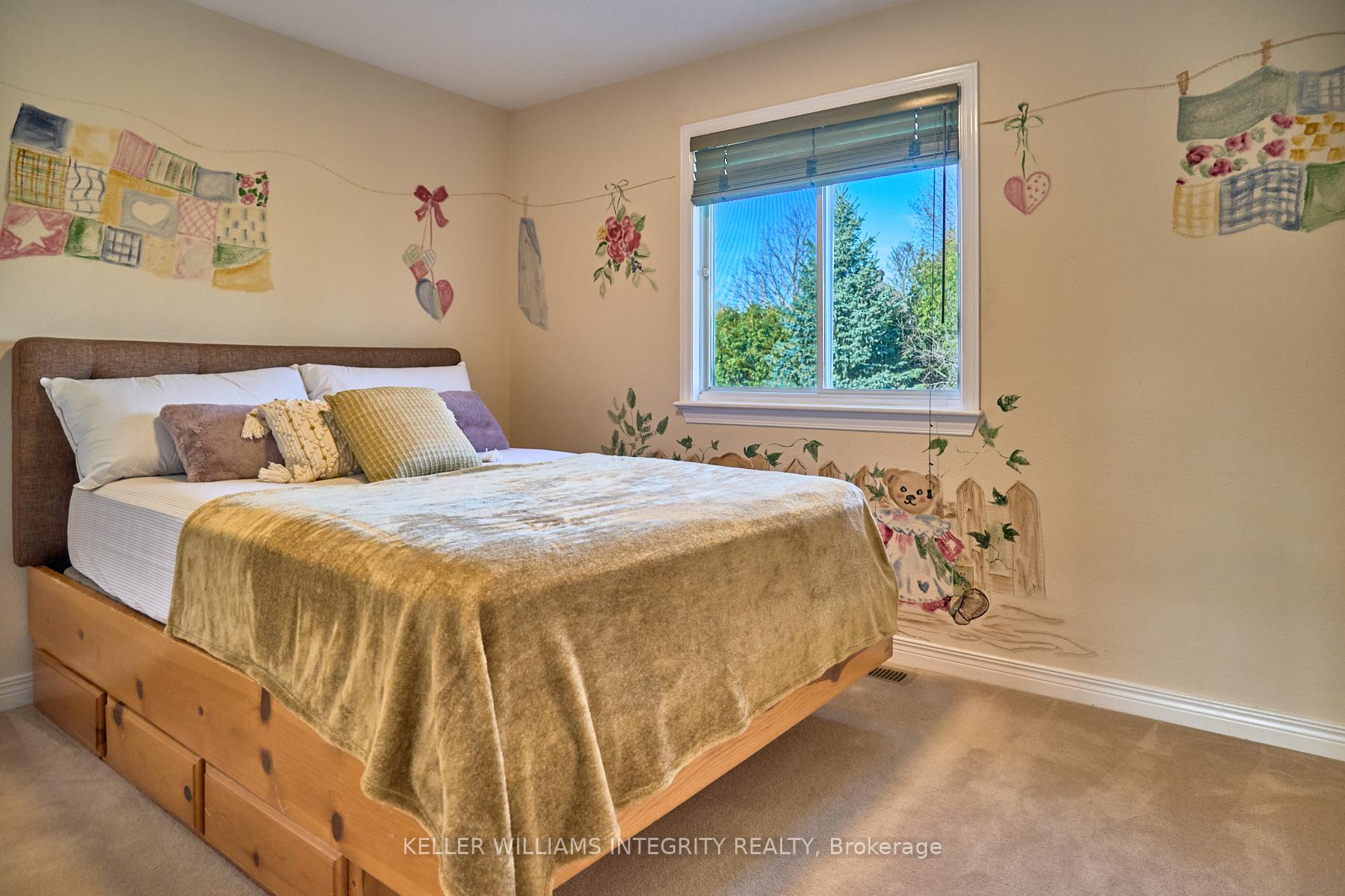 Photo 27 of 28 Evanshen Crescent, Ottawa, Kanata - Kanata Lakes/Heritage Hills — HOMEH