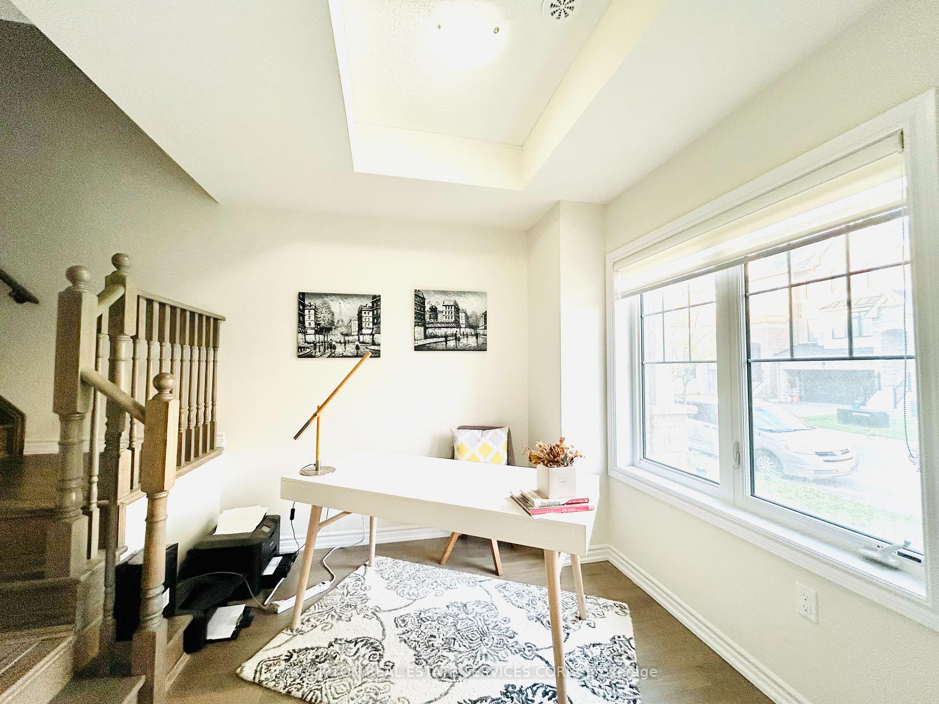Photo 2 of 20 Isabella Peach Drive, Markham, Victoria Square — HOMEH