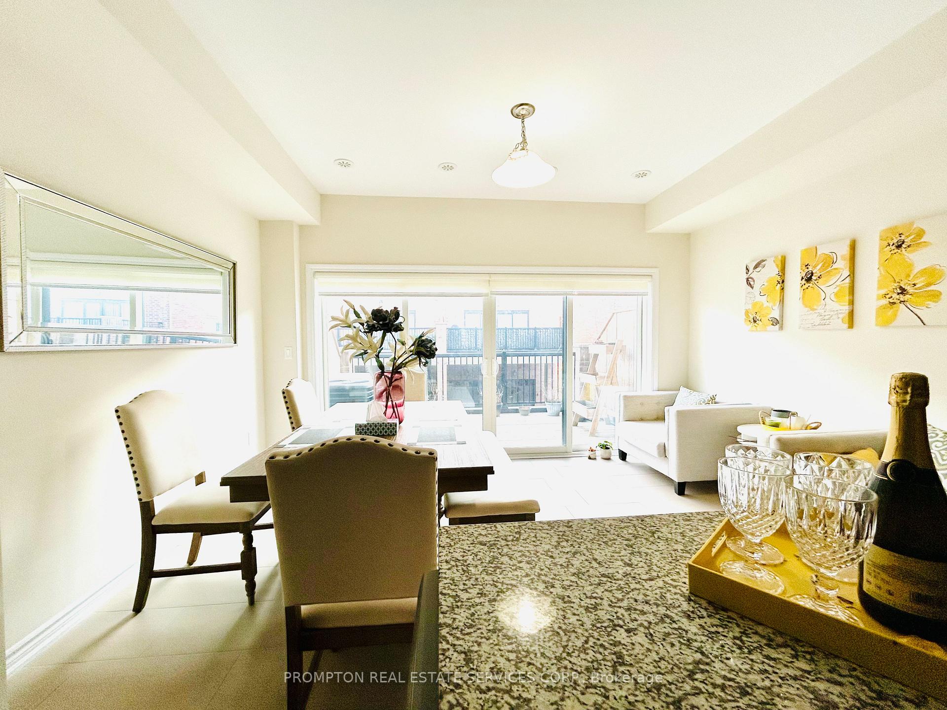Photo 4 of 20 Isabella Peach Drive, Markham, Victoria Square — HOMEH
