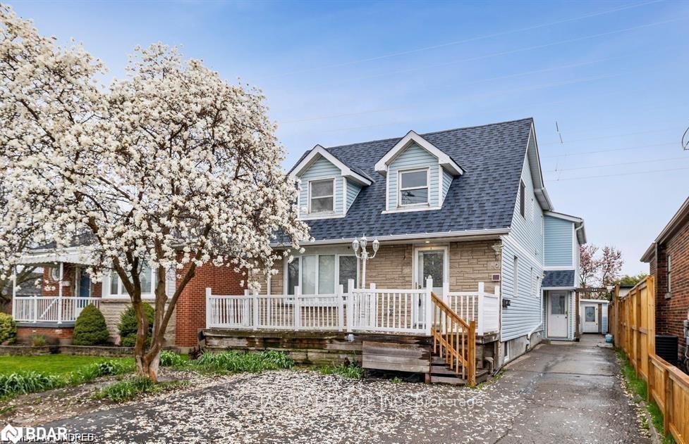 Photo 1 of Unit Unit B, 131 Bell Avenue, Hamilton, Bartonville — HOMEH