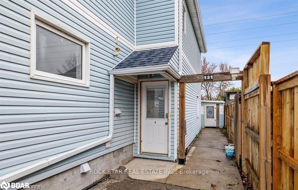 Photo 15 of Unit Unit B, 131 Bell Avenue, Hamilton, Bartonville — HOMEH