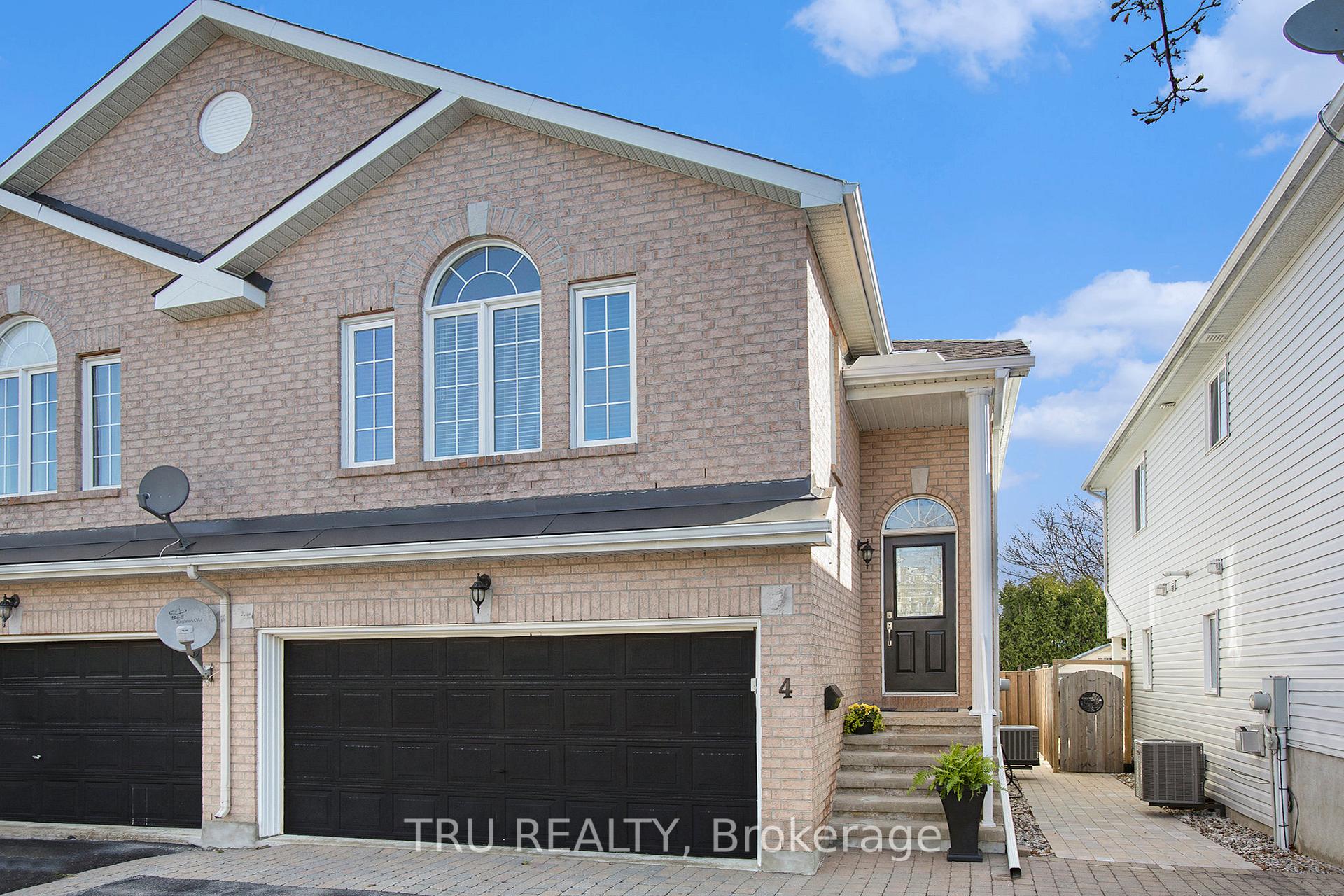 Front of 4 Castle Glen Crescent