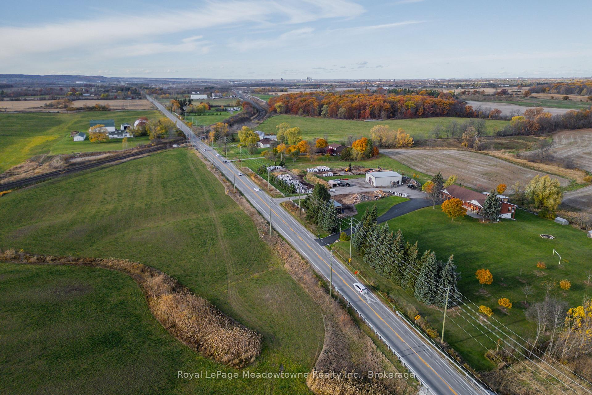 Photo 16 of 5500 No 1 Side Road, Milton, Rural Milton West — HOMEH