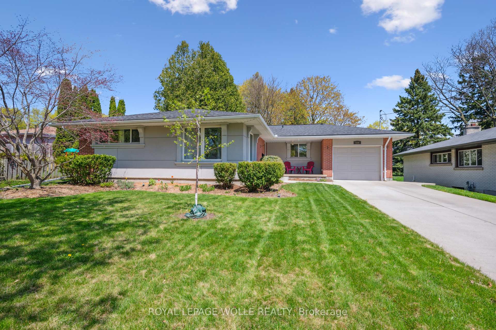 Photo 2 of 136 Warren Road, Kitchener — HOMEH