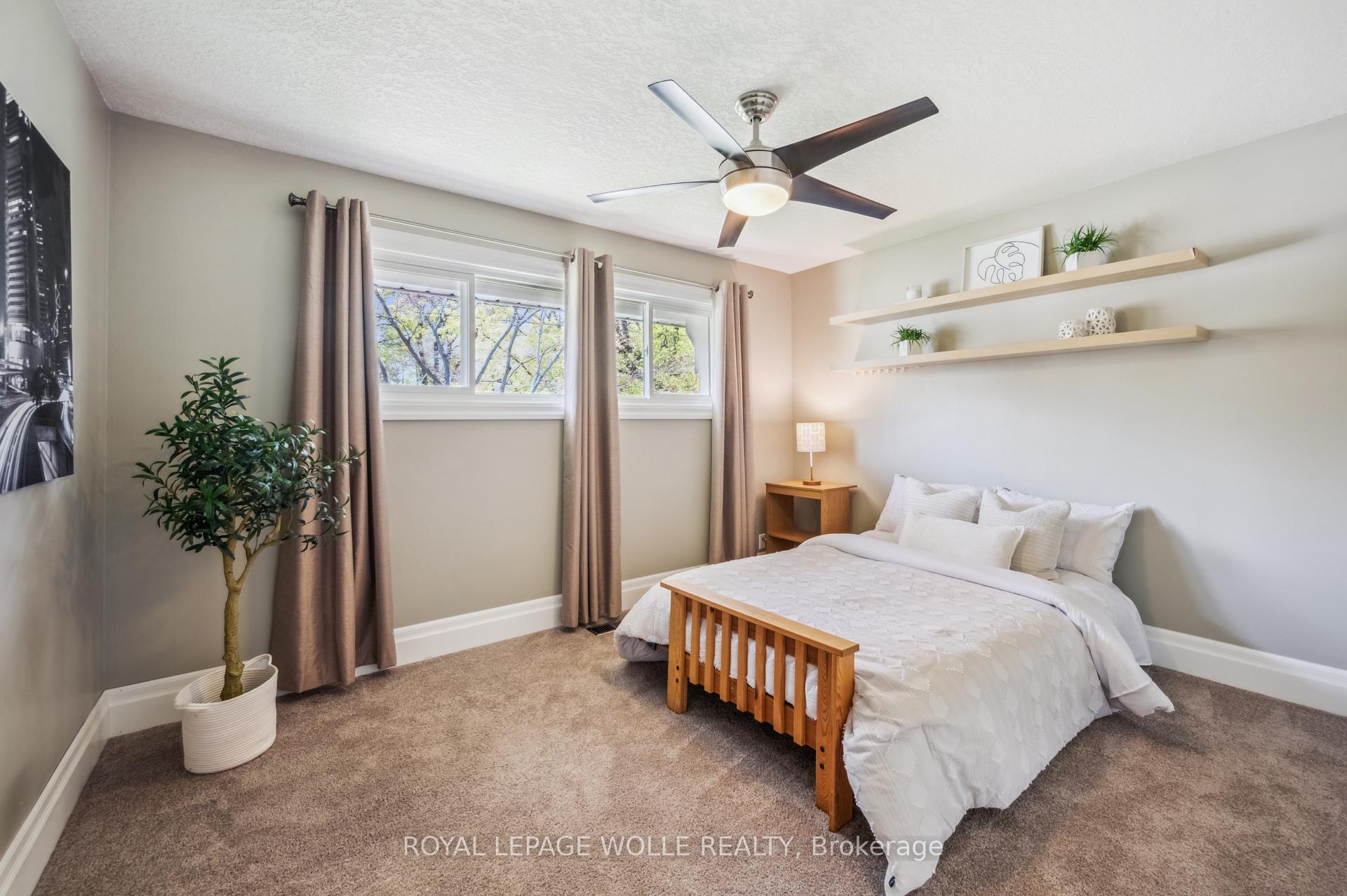 Photo 16 of 136 Warren Road, Kitchener — HOMEH