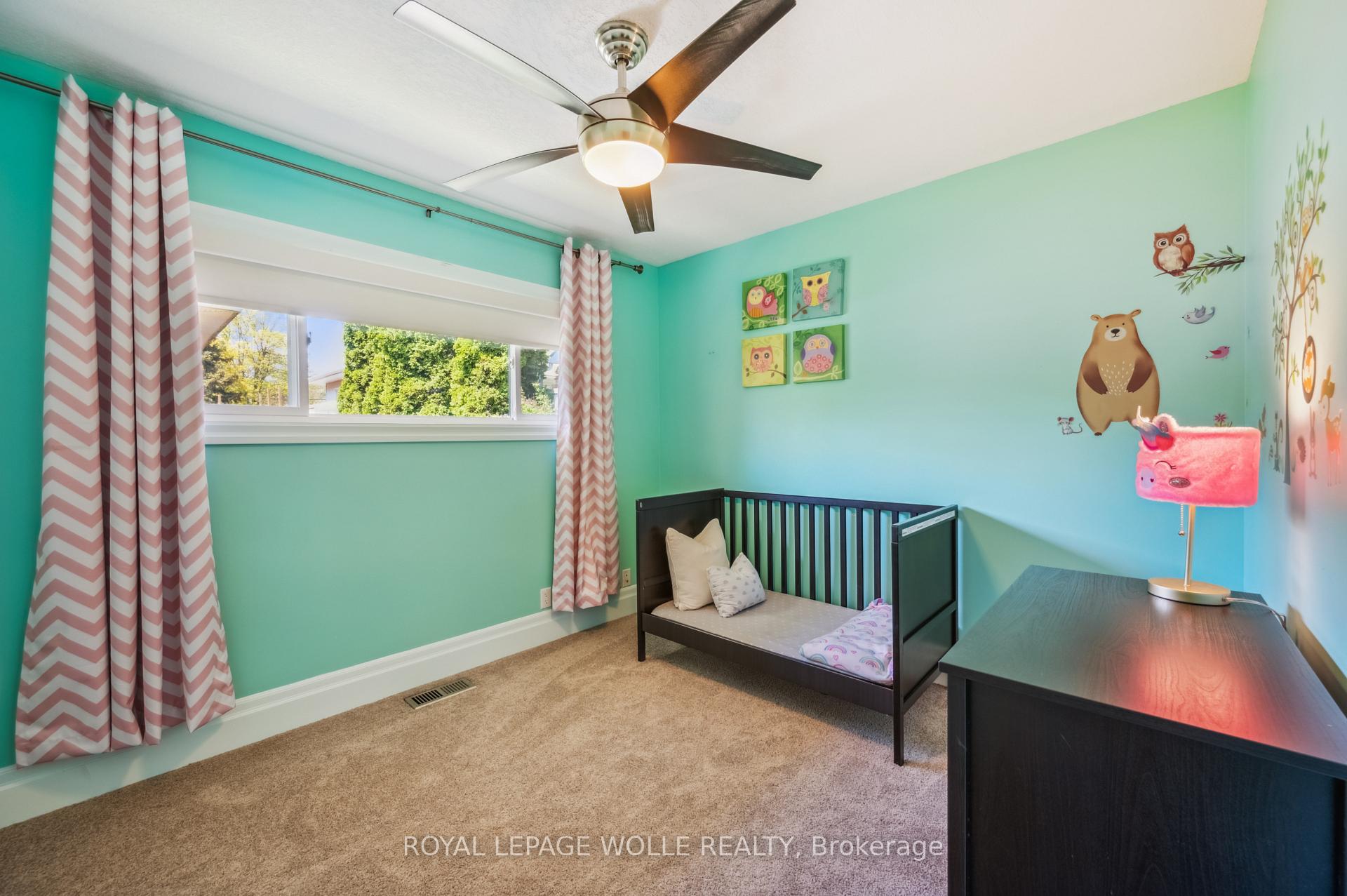 Photo 18 of 136 Warren Road, Kitchener — HOMEH