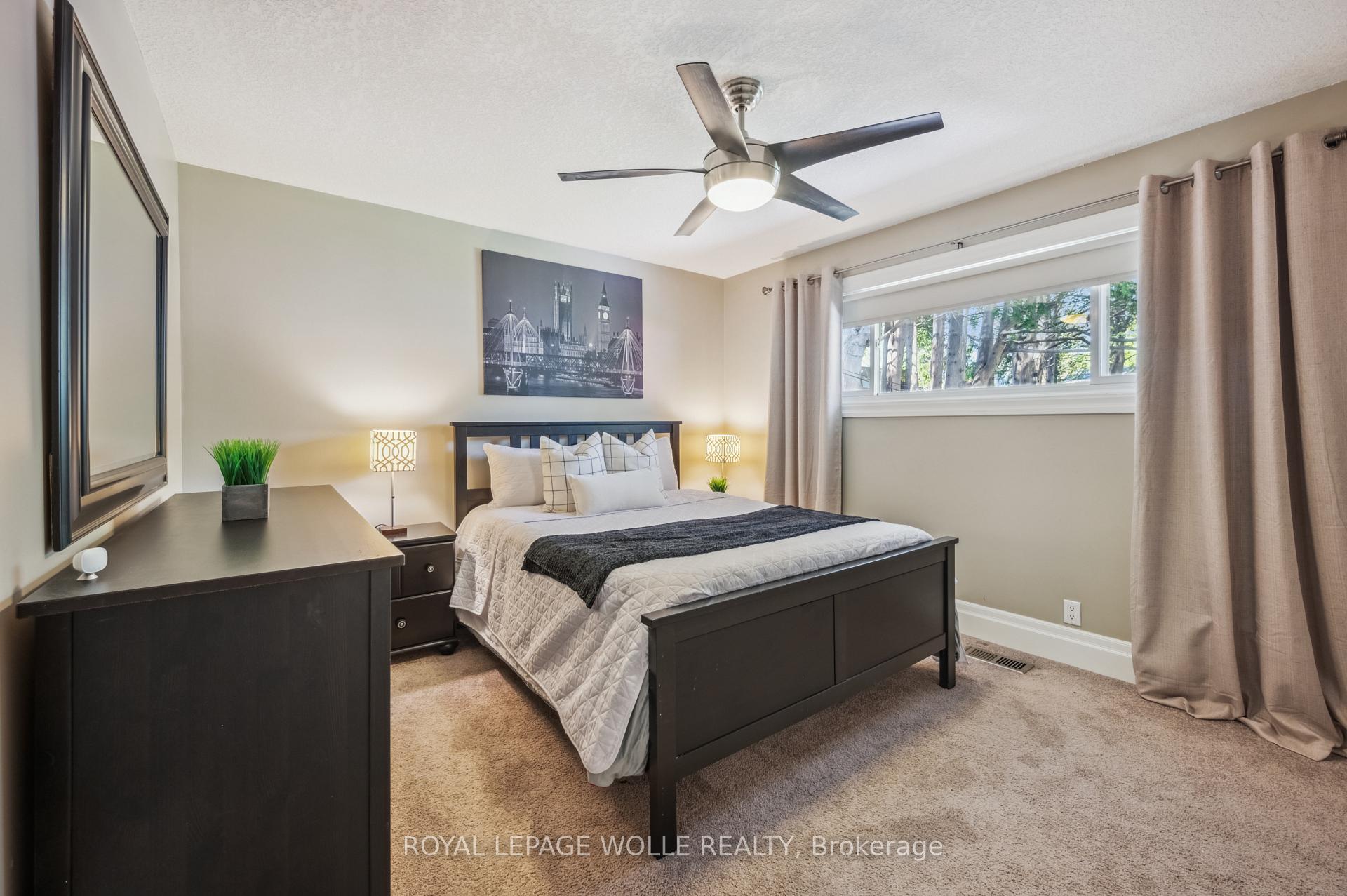Photo 20 of 136 Warren Road, Kitchener — HOMEH