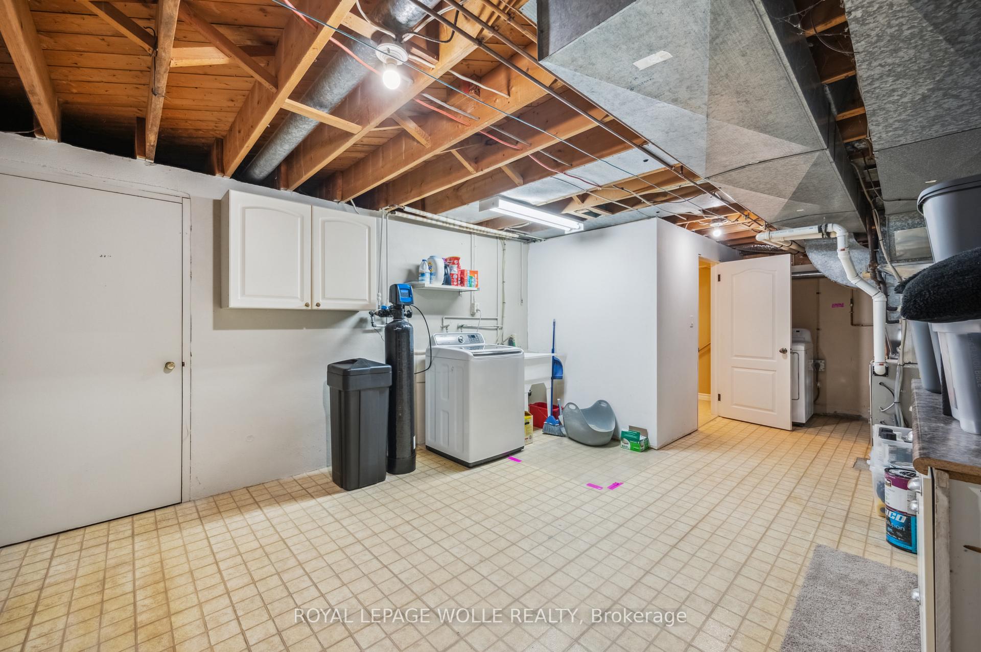 Photo 26 of 136 Warren Road, Kitchener — HOMEH