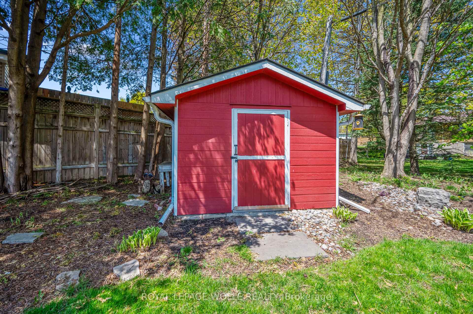 Photo 33 of 136 Warren Road, Kitchener — HOMEH