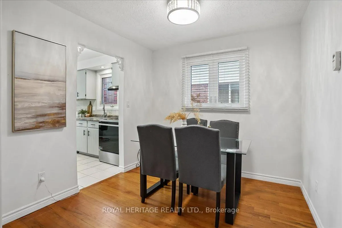 Photo 8 of 148 Adele Crescent, Oshawa, McLaughlin — HOMEH