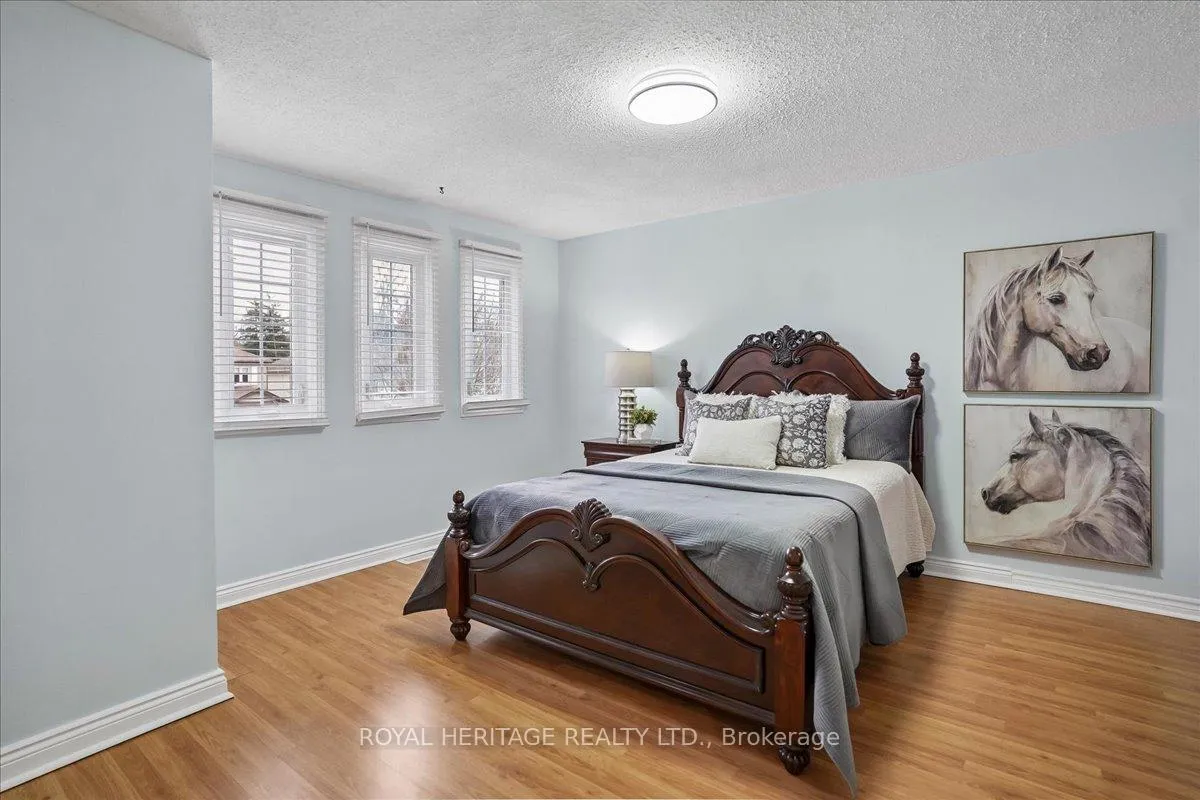 Photo 25 of 148 Adele Crescent, Oshawa, McLaughlin — HOMEH