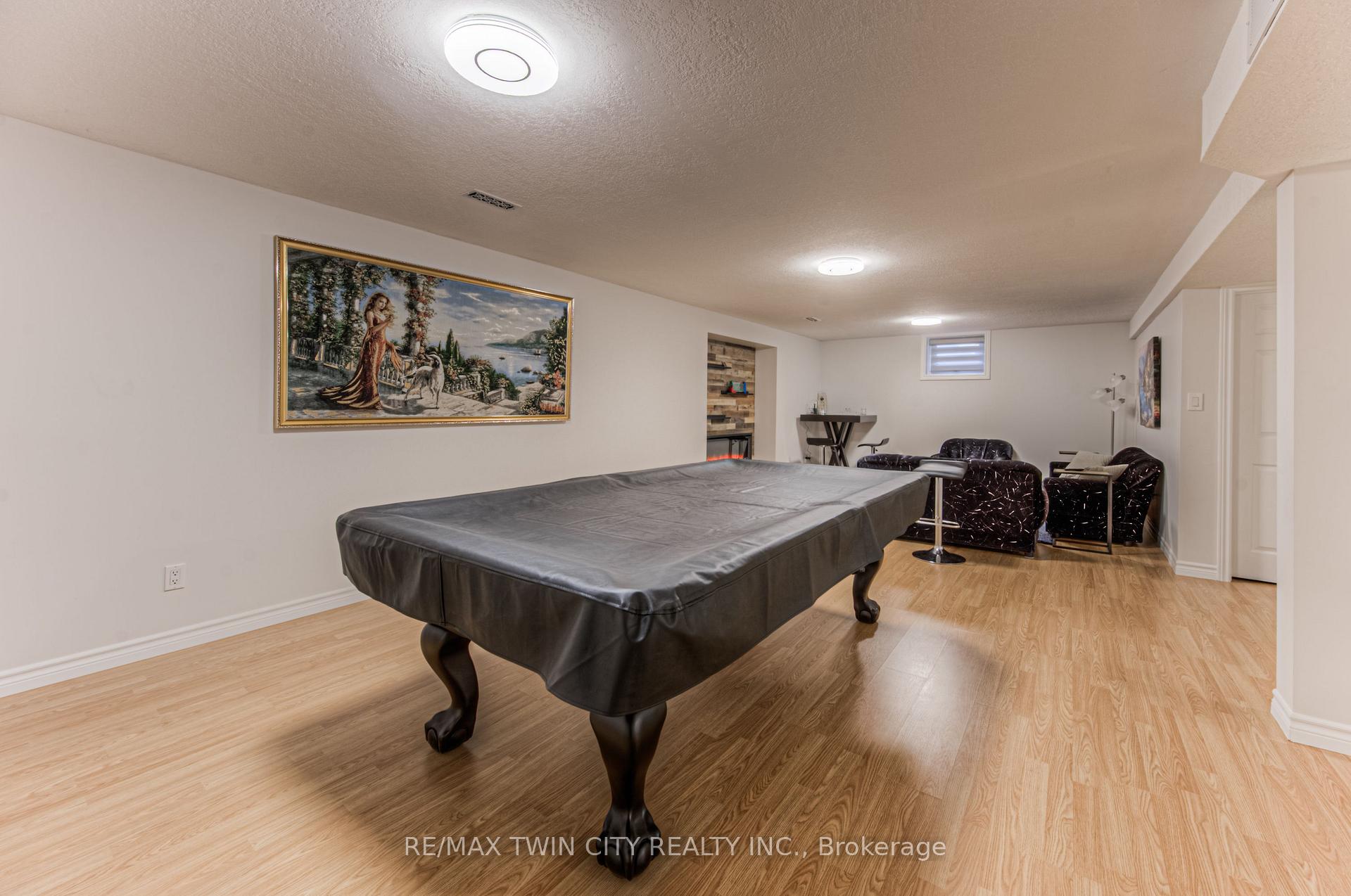 Photo 24 of 212 Doon Drive S, Kitchener — HOMEH