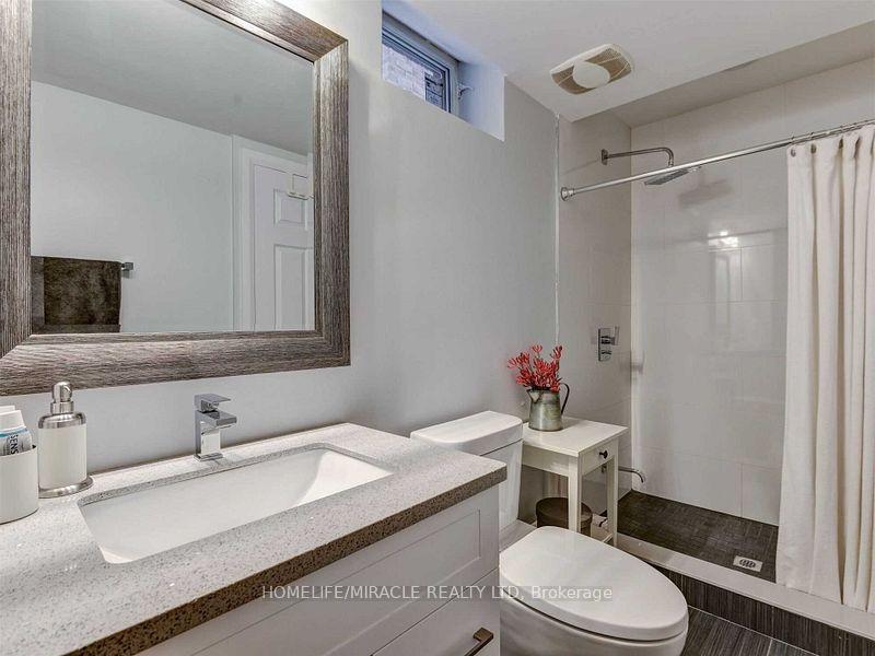 Photo 7 of 449 Landsborough Avenue, Milton, Scott — HOMEH