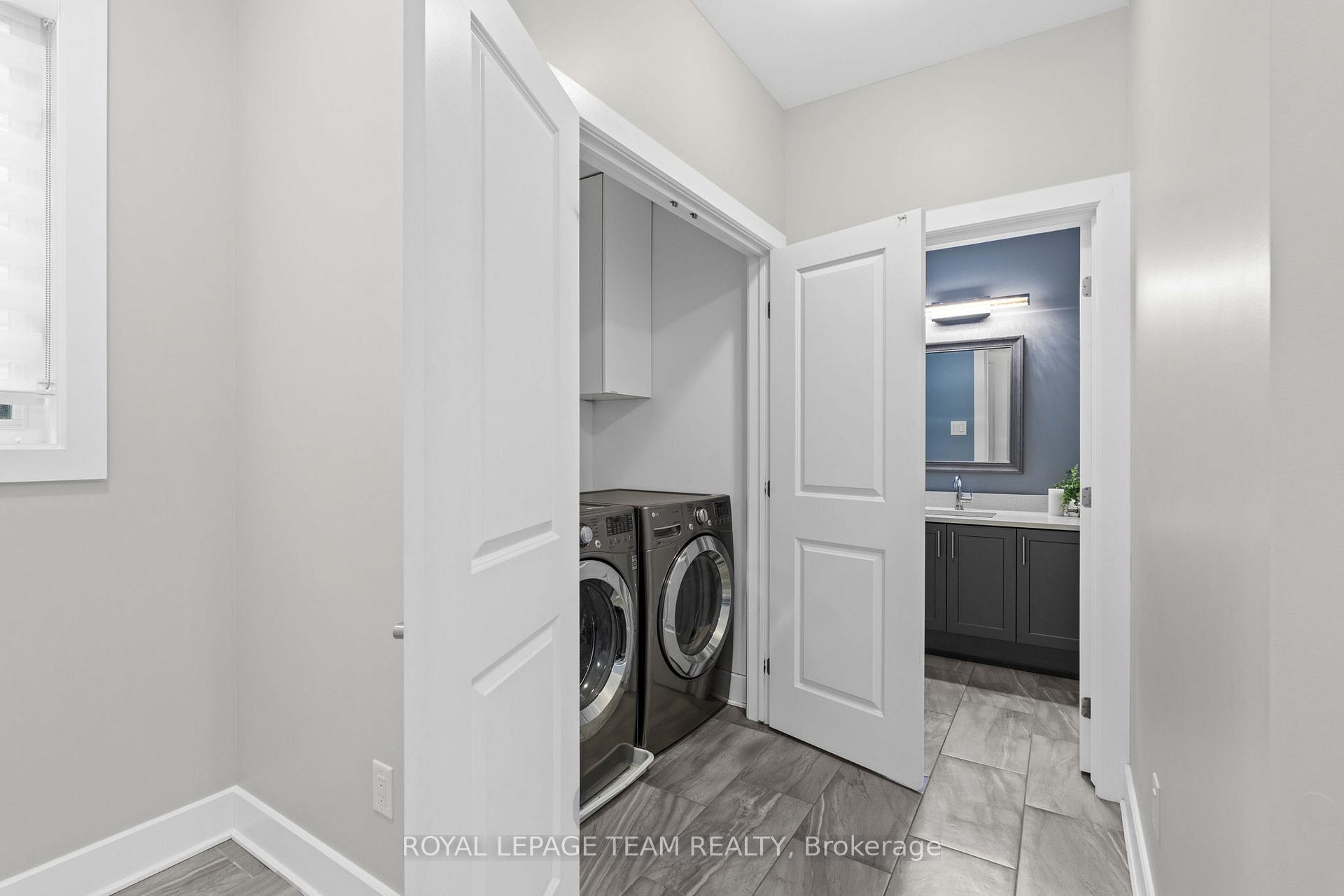 Photo 34 of 322 Haliburton Heights, Ottawa, Kanata - Emerald Meadows/Trailwest — HOMEH