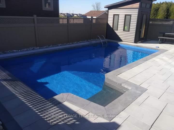Photo 45 of 322 Haliburton Heights, Ottawa, Kanata - Emerald Meadows/Trailwest — HOMEH
