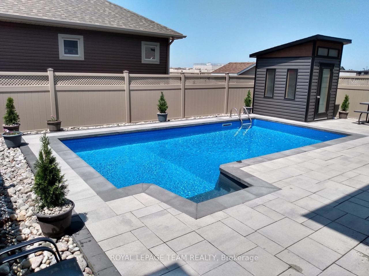 Photo 46 of 322 Haliburton Heights, Ottawa, Kanata - Emerald Meadows/Trailwest — HOMEH