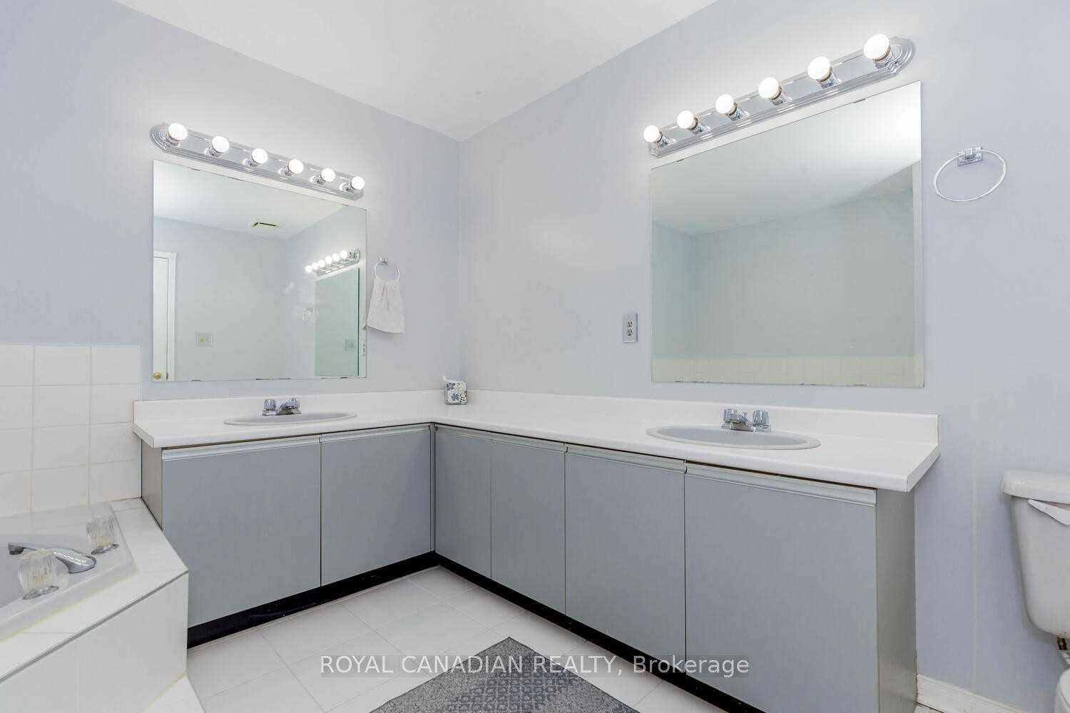 Photo 10 of 56 Edgewater Drive, Hamilton, Lakeshore — HOMEH