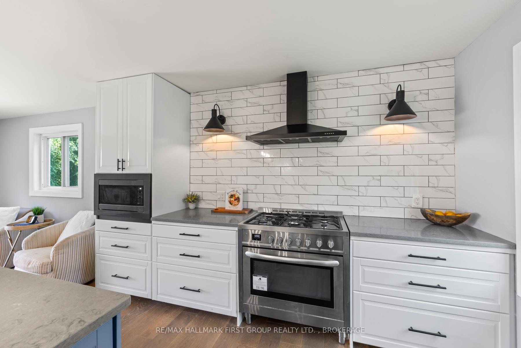 Photo 18 of 757 Hillview Road, Kingston, South of Taylor-Kidd Blvd — HOMEH