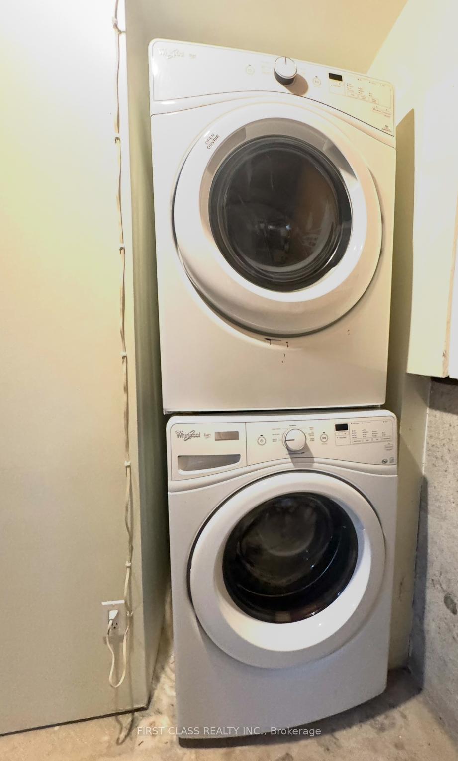 Photo 8 of Unit 3rd B, 11 Markville Road, Markham, Markville — HOMEH