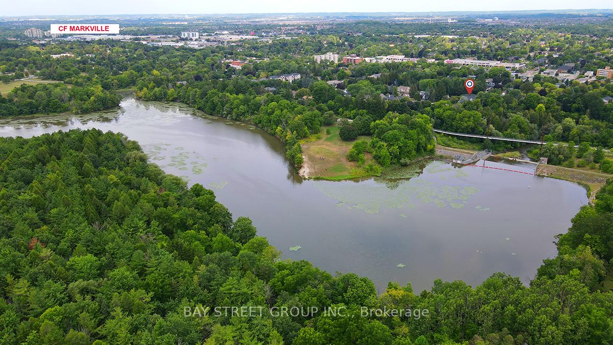 Photo 5 of 2 Riverview Road, Markham, Bullock — HOMEH