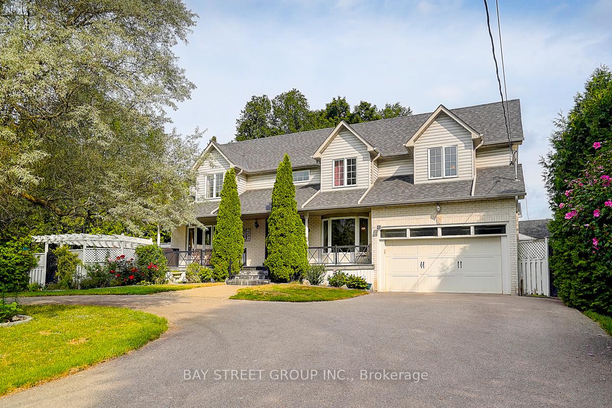 Photo 8 of 2 Riverview Road, Markham, Bullock — HOMEH
