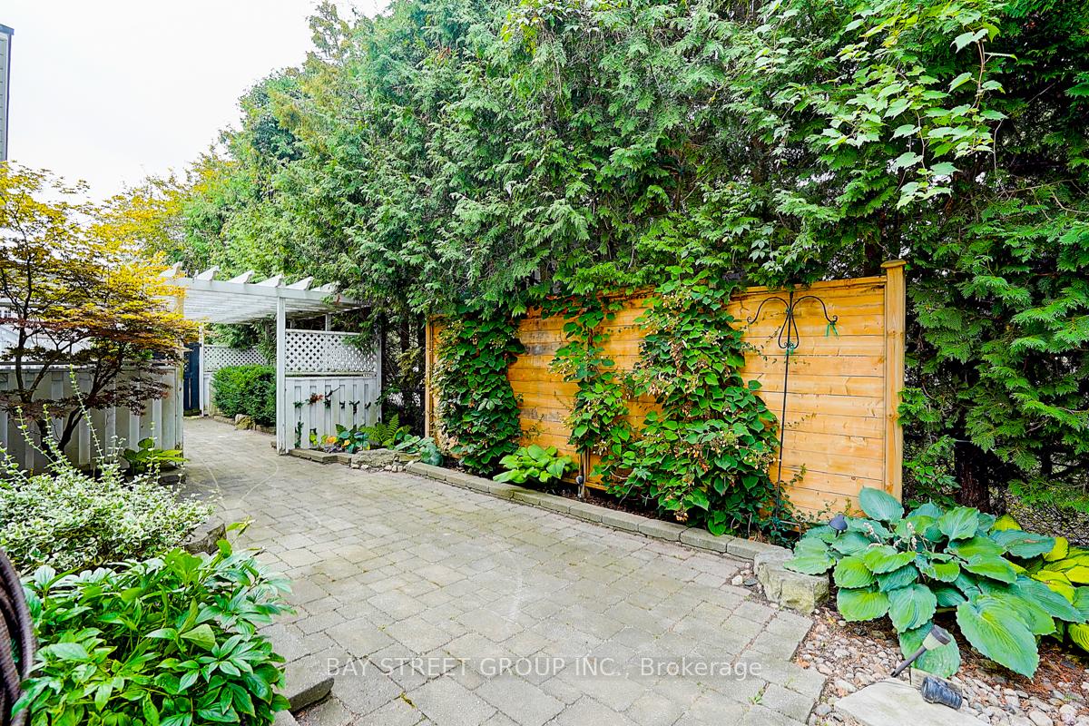 Photo 50 of 2 Riverview Road, Markham, Bullock — HOMEH
