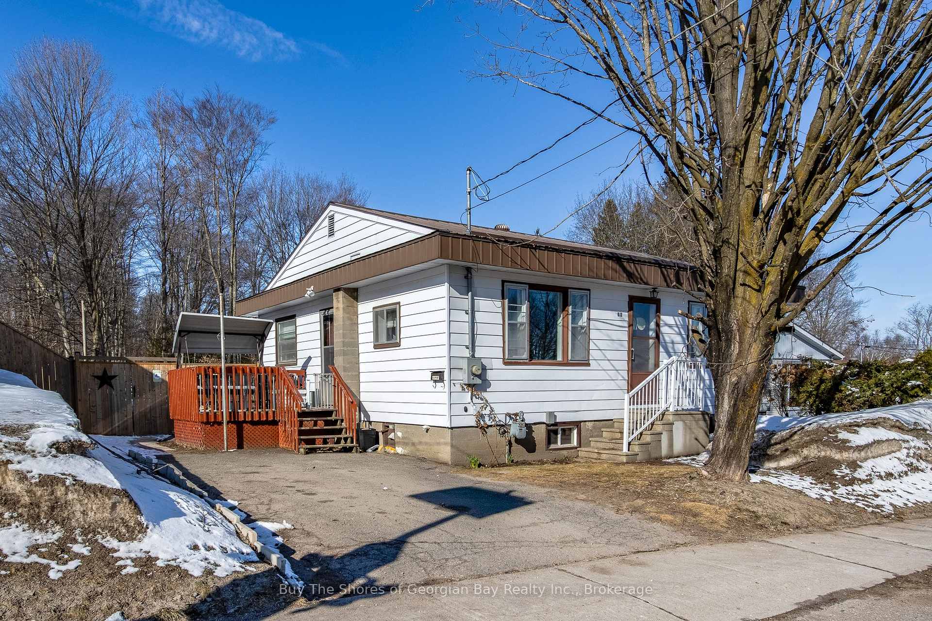 Photo 1 of 94 Eighth Street, Midland — HOMEH