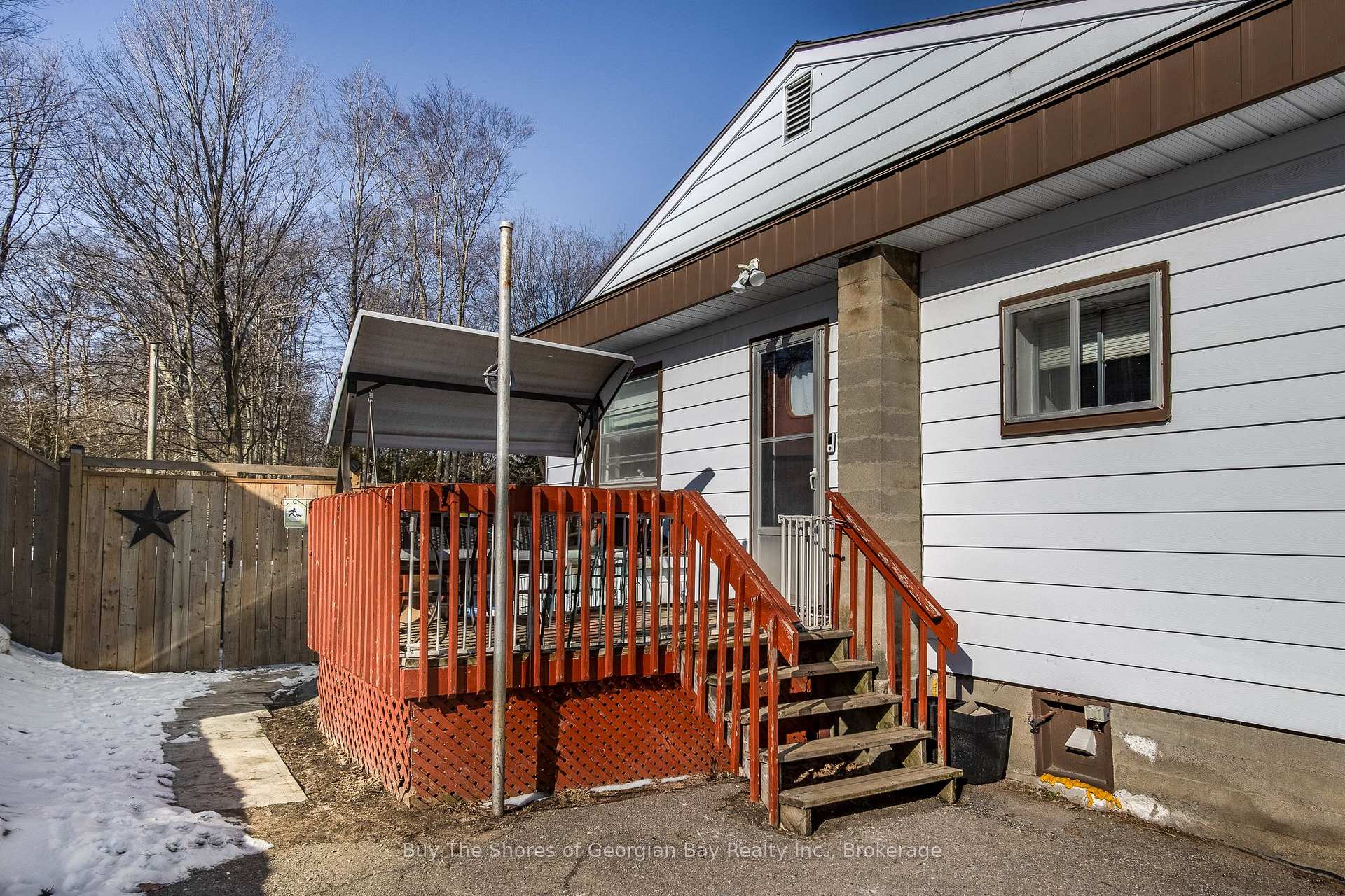 Photo 26 of 94 Eighth Street, Midland — HOMEH