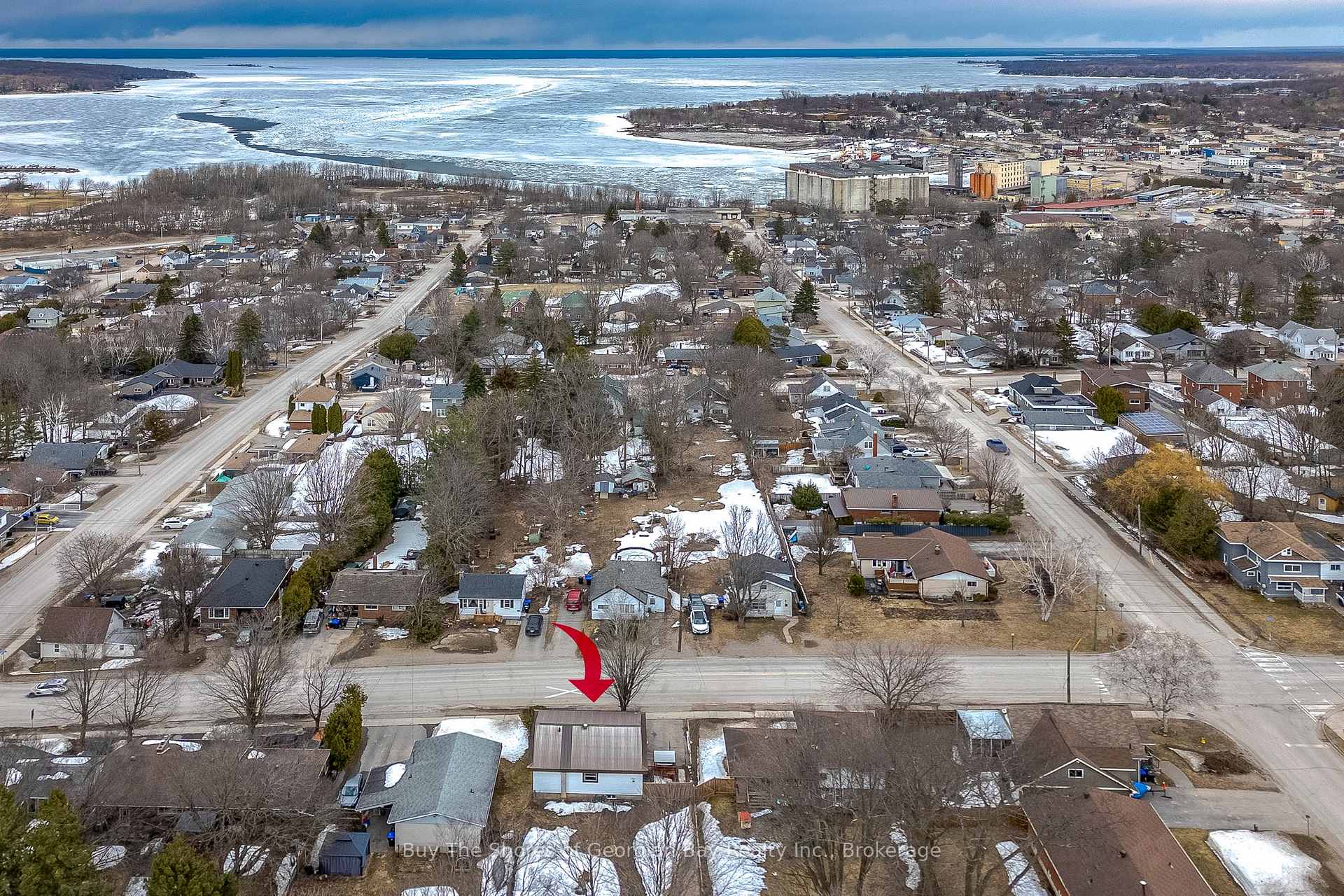 Photo 32 of 94 Eighth Street, Midland — HOMEH
