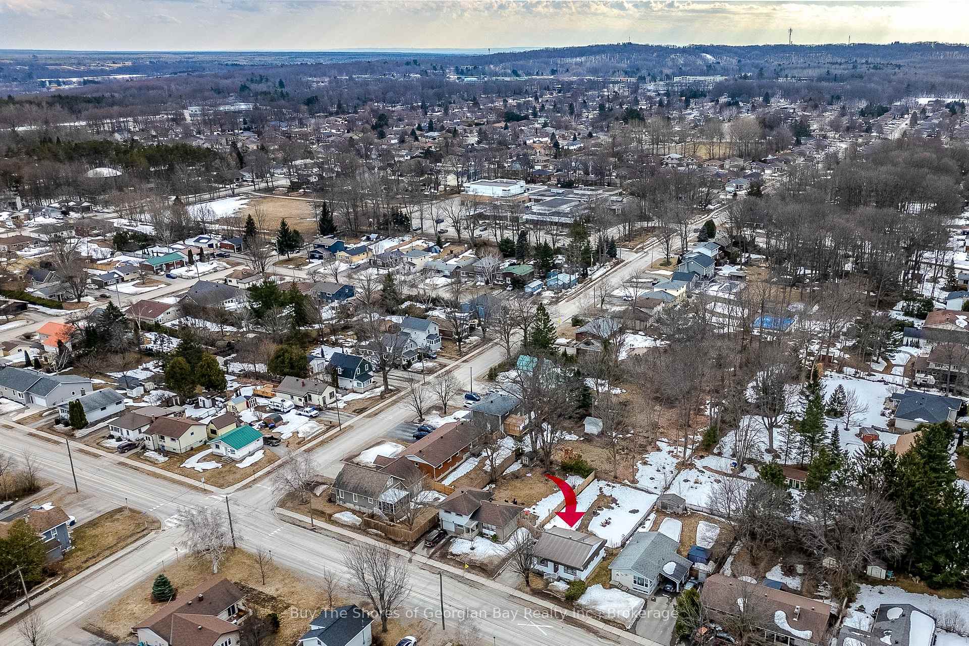 Photo 33 of 94 Eighth Street, Midland — HOMEH
