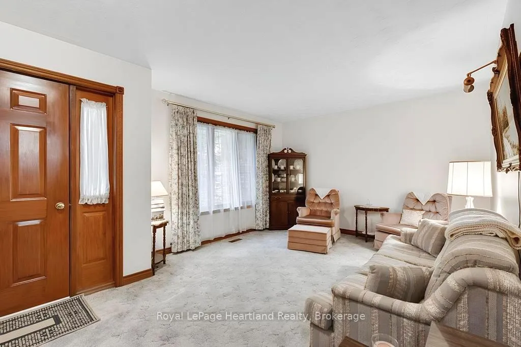 Photo 19 of 146 Princess Street W, Central Huron, Clinton — HOMEH