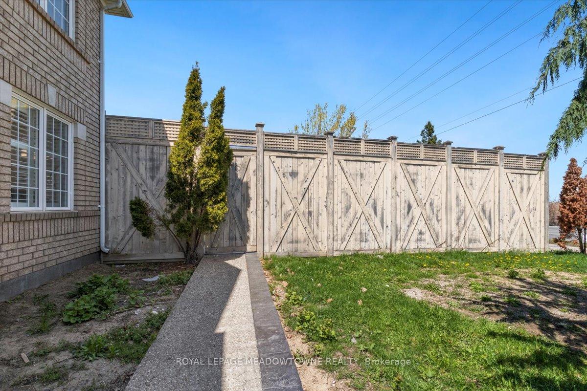Photo 50 of 1677 Clark Boulevard, Milton, Beaty — HOMEH