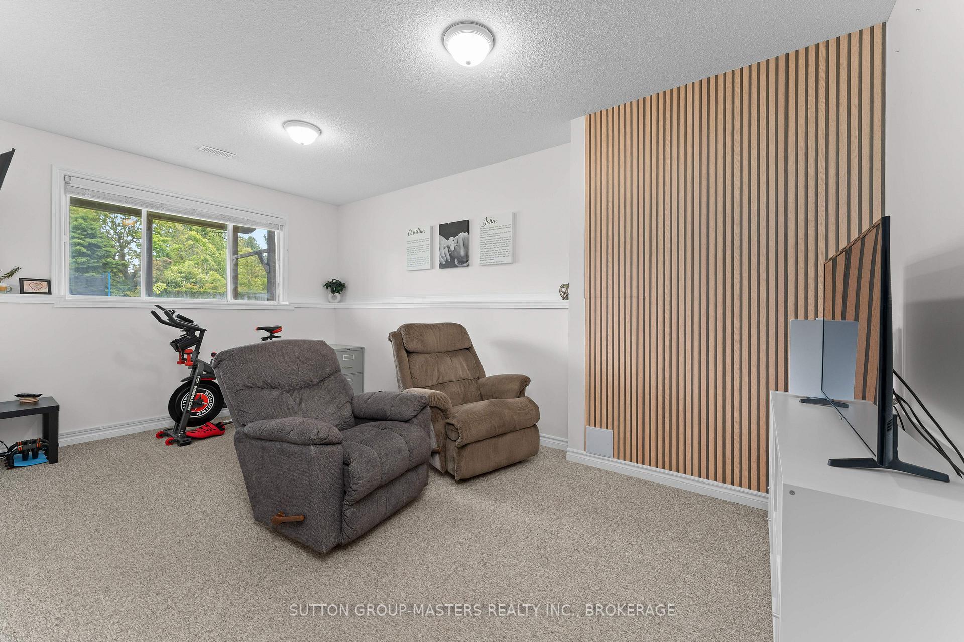 Photo 40 of 864 Ringstead Street, Kingston, City Southwest — HOMEH