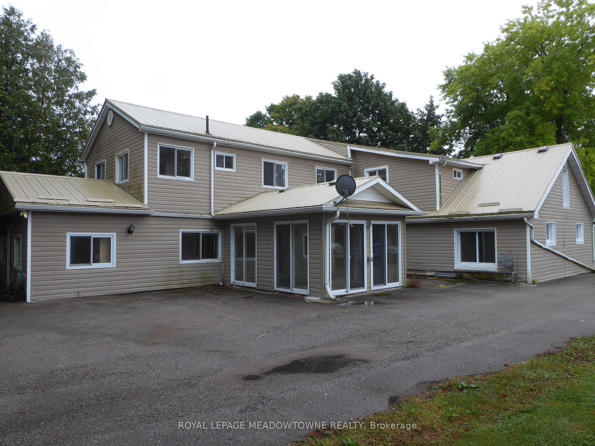 Photo 2 of 205 King Street S, Minto — HOMEH