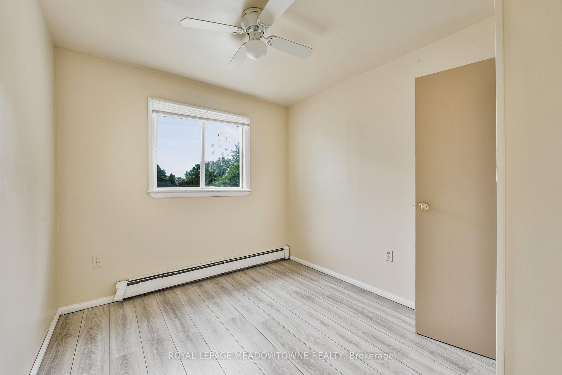 Photo 14 of 205 King Street S, Minto — HOMEH