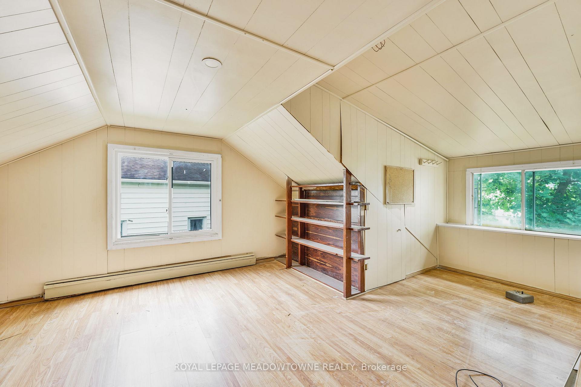 Photo 16 of 205 King Street S, Minto — HOMEH
