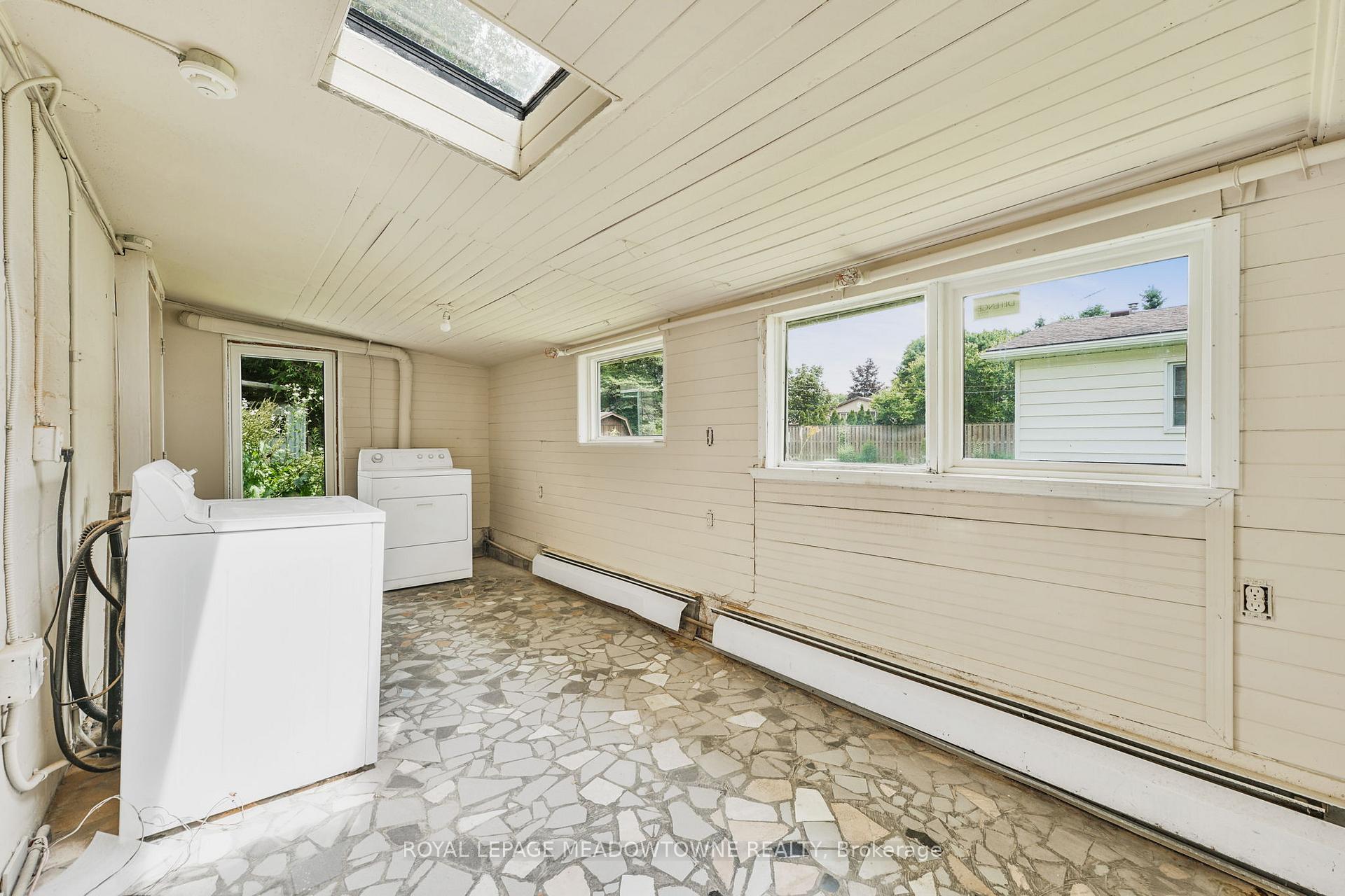 Photo 25 of 205 King Street S, Minto — HOMEH