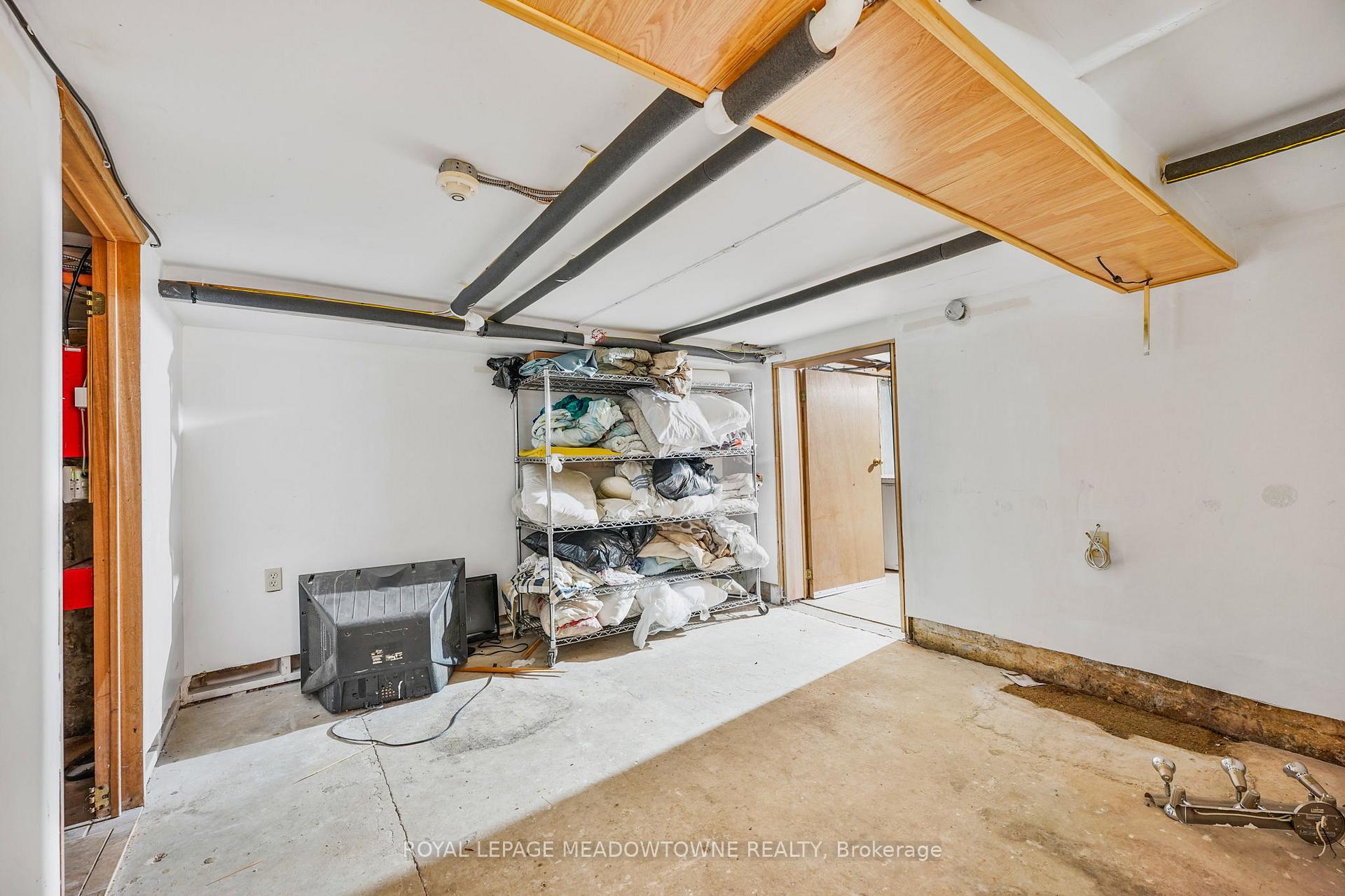 Photo 26 of 205 King Street S, Minto — HOMEH