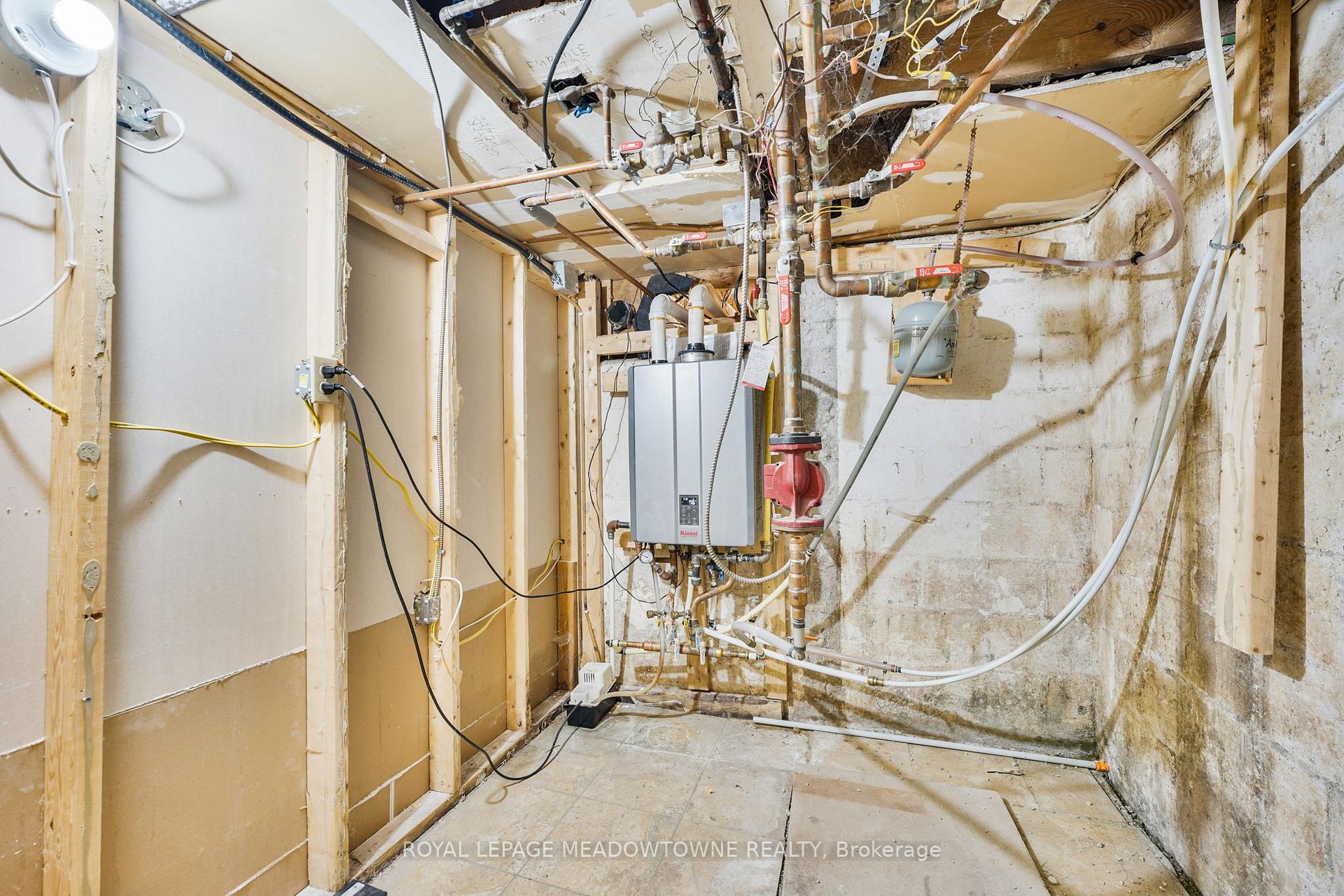 Photo 28 of 205 King Street S, Minto — HOMEH