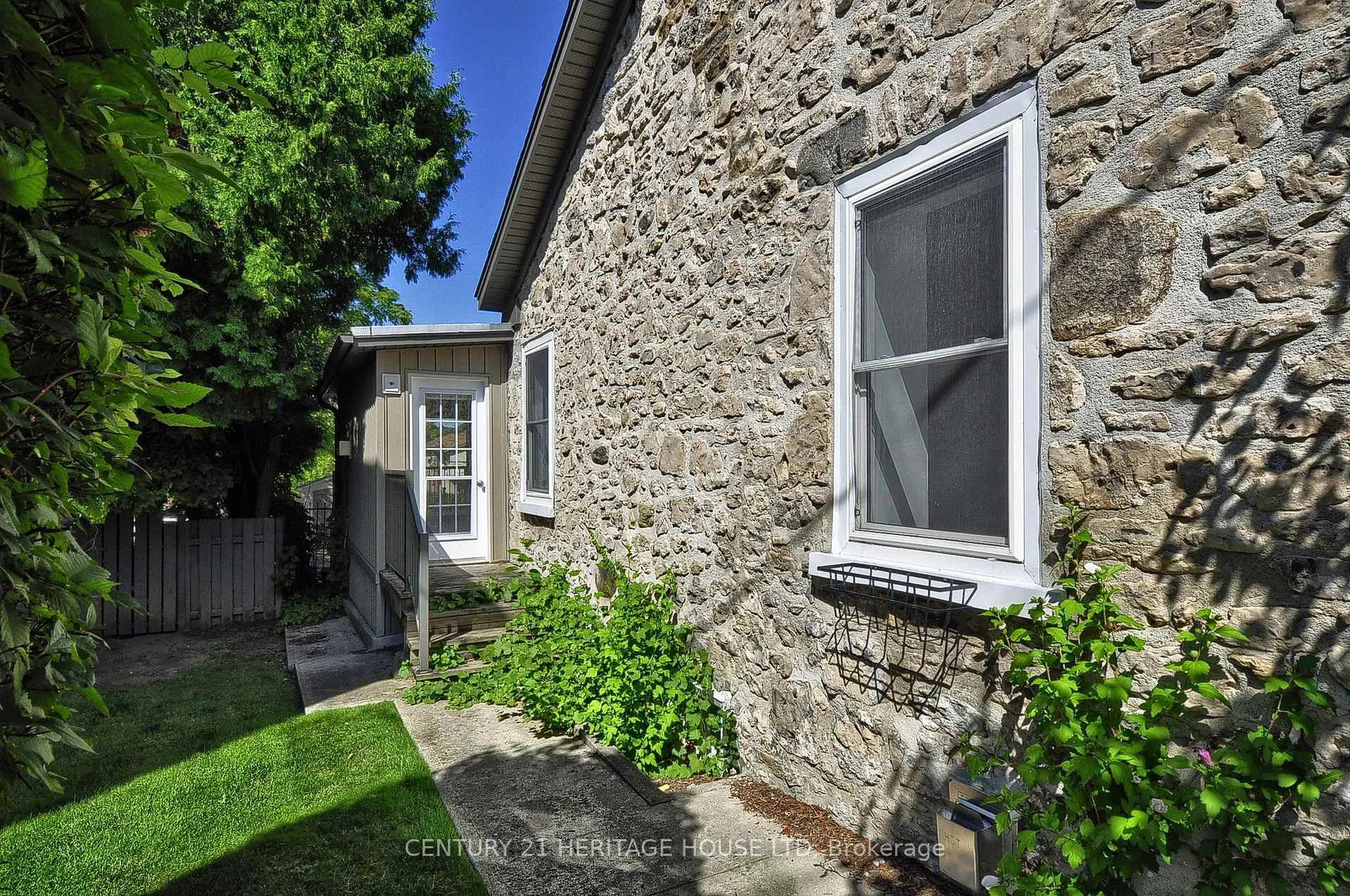 Photo 30 of 50 Cambridge Street, Cambridge — HOMEH
