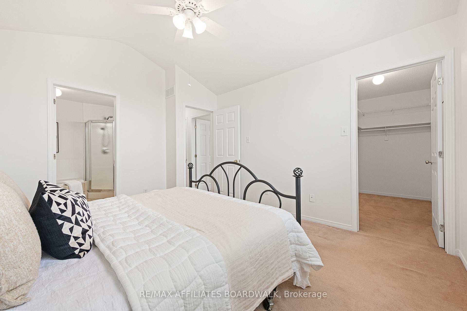 Photo 16 of 12 Castle Glen Crescent, Ottawa, Kanata - Glencairn/Hazeldean — HOMEH