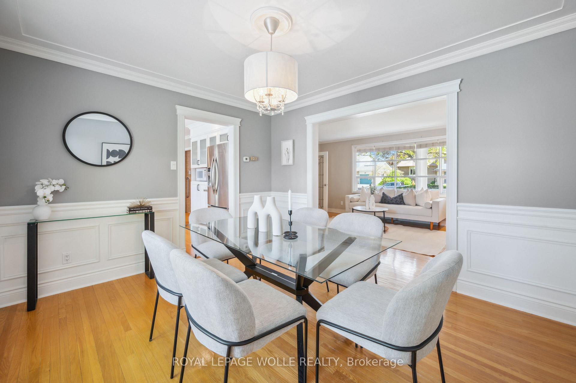 Photo 13 of 22 Eastwood Drive, Kitchener — HOMEH